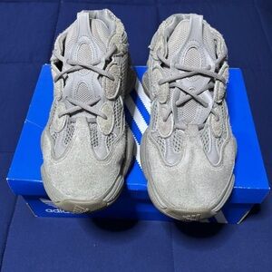 Adidas Yeezy 500 Ash Grey 2021 Size 9.5